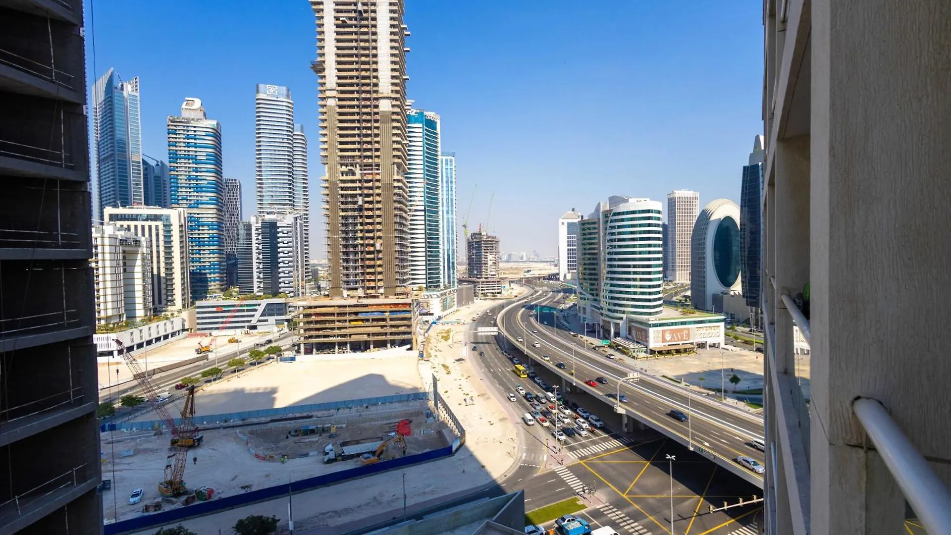 Burj Al Nujoom Downtown, Dubai Mall & Burj Khalifa الإمارات العربية المتحدة